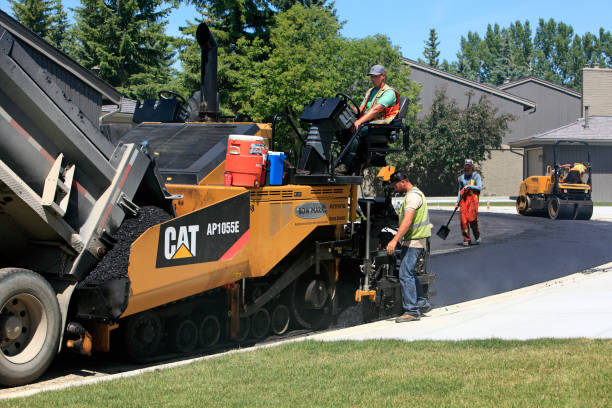Best Commercial Driveway Pavers  in Brewster Heights, NY